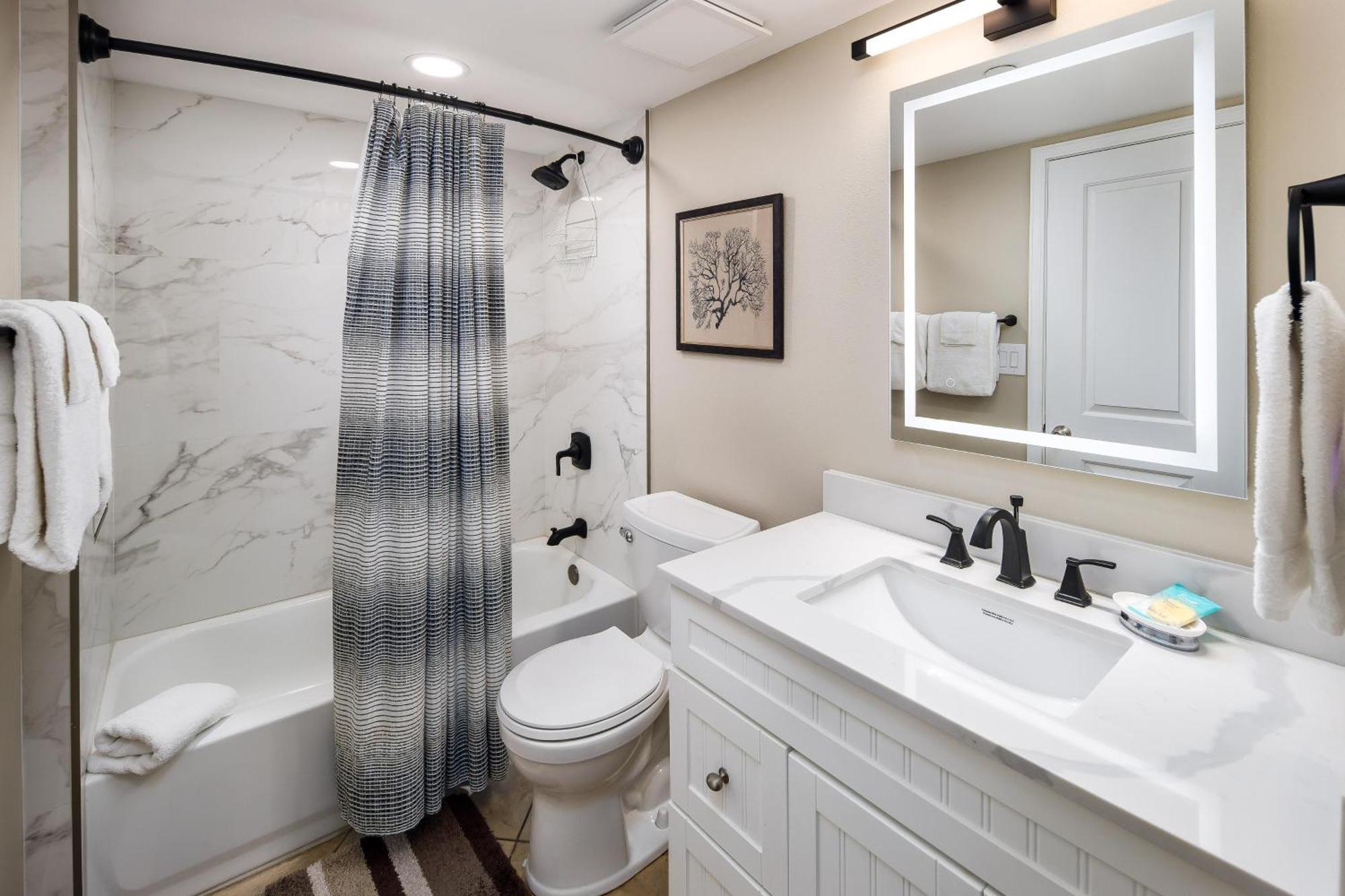 Nautilus 1201 - Gulf Front 2 Bedroom Huge Wrap Around Balcony 2Nd Floor! Fort Walton Beach Esterno foto