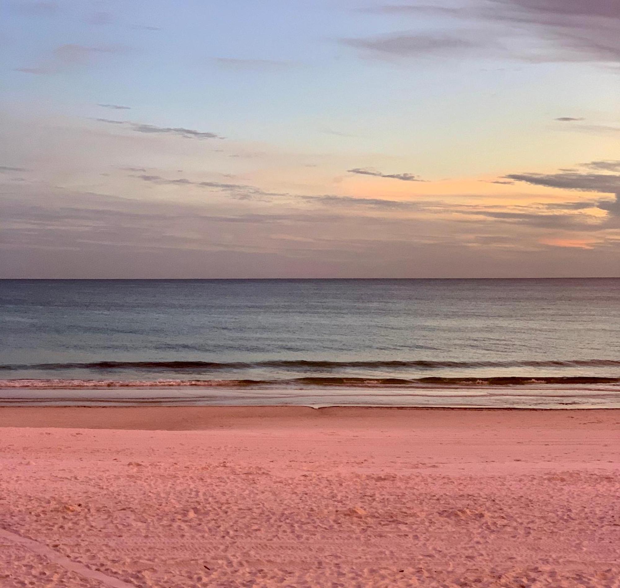 Nautilus 1201 - Gulf Front 2 Bedroom Huge Wrap Around Balcony 2Nd Floor! Fort Walton Beach Esterno foto